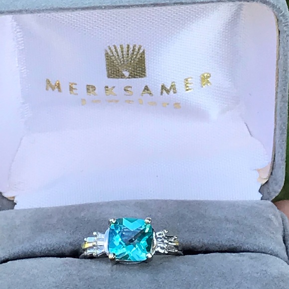 Fine Jewelry Jewelry - ❌Sold❌10k Cushion Aquamarine & Diamond Ring
